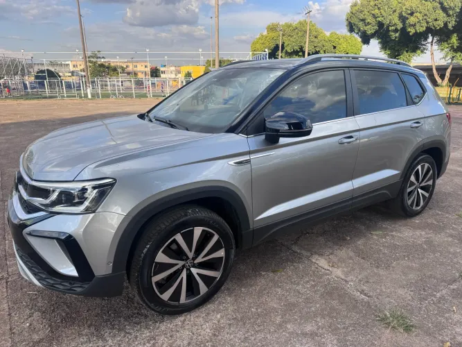 Volkswagen Taos Highline 1.4 250 TSI Flex AUT 2023