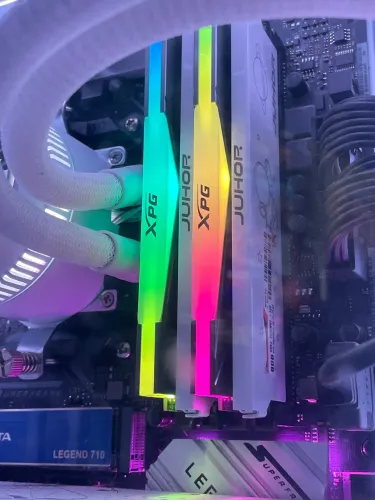Memória RAM 16GB (2x8GB), 3600MHz, DDR4 XPG Spectrix D50