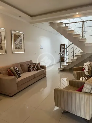 Sobrado a venda no Jardim América com Permuta por Casa em Condomínio  3 Dormitórios + Laze