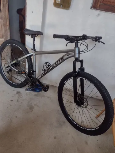 Bike absolute Nero 5 de alumínio aro 29 nova com nota fiscal