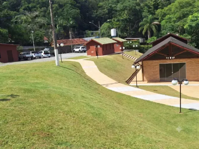 TERRENO DE 2960 MT2 COM PLANTA APROVADA EM CONDOMINIO FECHADO - SERRA DA CANTAREIRA