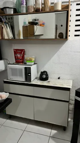 Vende se balcão+ armários 