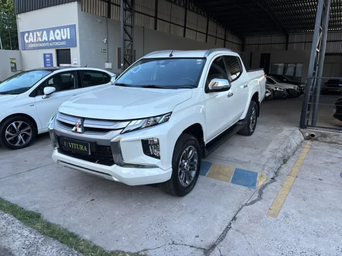 Mitsubishi L200 Triton Sport HPE 2.4 CD Diesel Aut. 2022