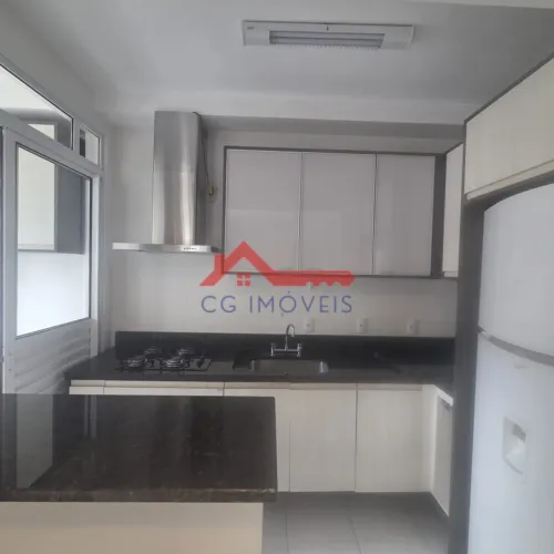 EXCELENTE APTO , ENTRE BATEL E CENTRO , PROXIMO AO SHOPPING CRYSTAL , CURITIBA E PATIO BAT