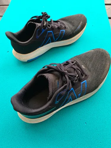 Tênis New Balance 39 feminino