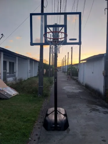 Tabela de Basquete Portátil Lifetime 9000