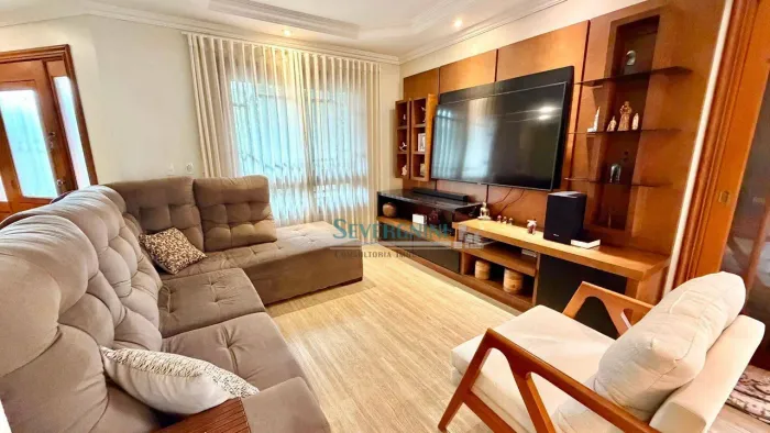 Sobrado com 3 dormitórios à venda, 230 m² por R$ 1.500.000,00 - Vale do Sol - Cachoeirinha