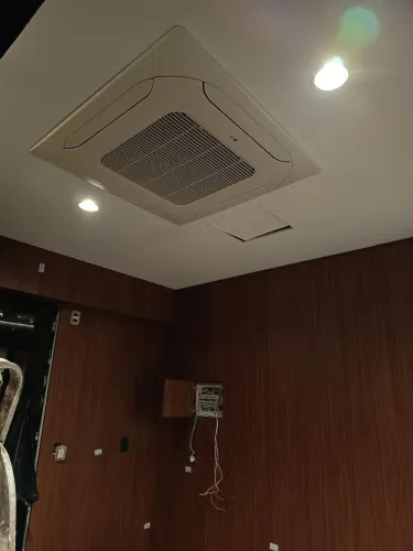 INSTALAÇÃO DE AR CONDICIONADO <br>