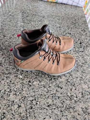 Bota Couro Macboot Masculina - Marrom 42