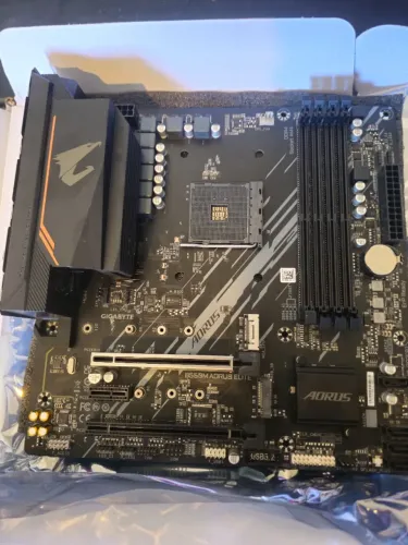 Placa Mãe B550M Gigabyte Aorus Elite
