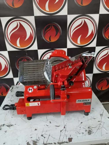 Cortador de frios manual Filizola junior lâmina 25 cm cor vermelho reformando