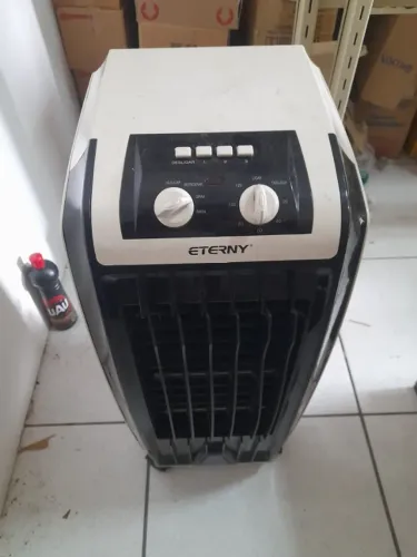 Climatizador de Ar Eterny 3 em 1: Resfria Umidifica e Ioniza 3 Velocidades Para Conserto