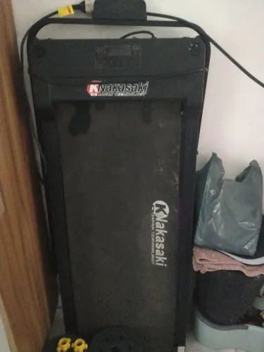 Vendo esteira com defeito NAKASAKI