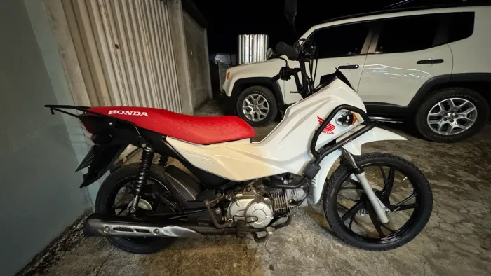 Pop 110i Moto em dias no ponto de transferir !