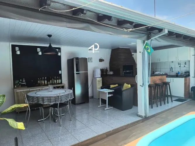 Casa com 3 quarto(s) no bairro Coophamil em Cuiabá - MT