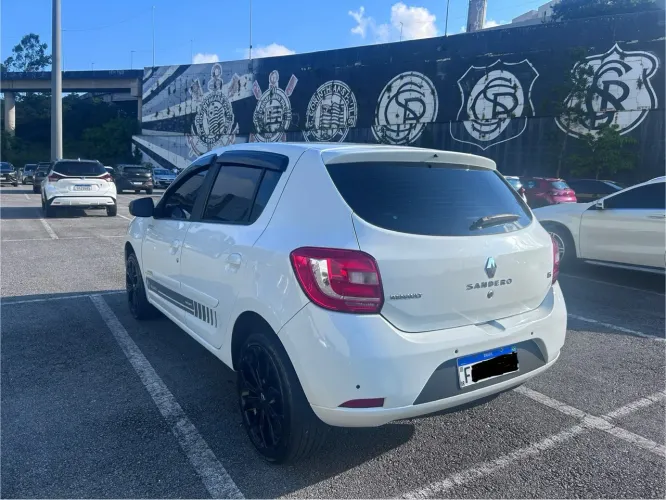 Renault Sandero Dynamique Hi-power 1.6 8V 5P 2015