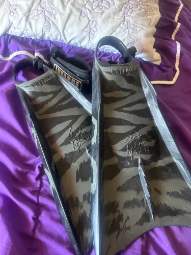 Pé de pato kapaloa tritão (com strap)