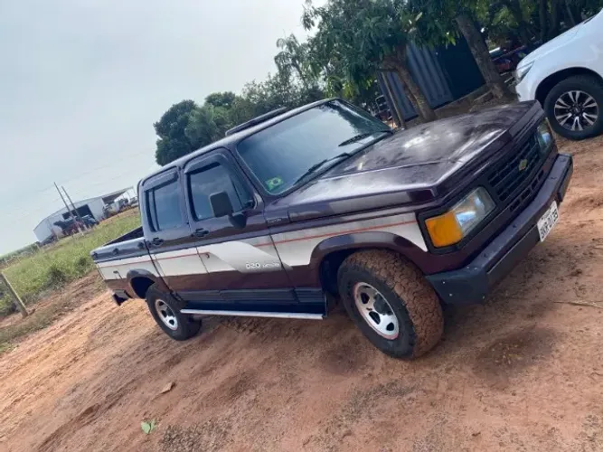 Chevrolet D-20 S / Luxe 3.9/4.0 Diesel 1992