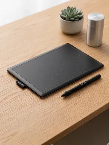 Mesa Digitalizadora One by Wacom CTL-472 (Small) - Perfeito Estado