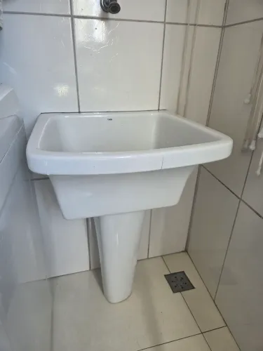 Vendo tanque de cerâmica Celite