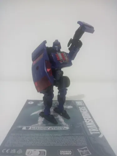 Transformers legacy evolution: Shakdow Striker