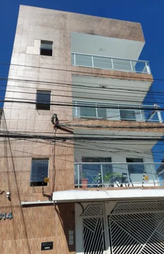 APARTAMENTO COM 01 VAGA DE GARAGEM: 203 (R$ 2.200,00)