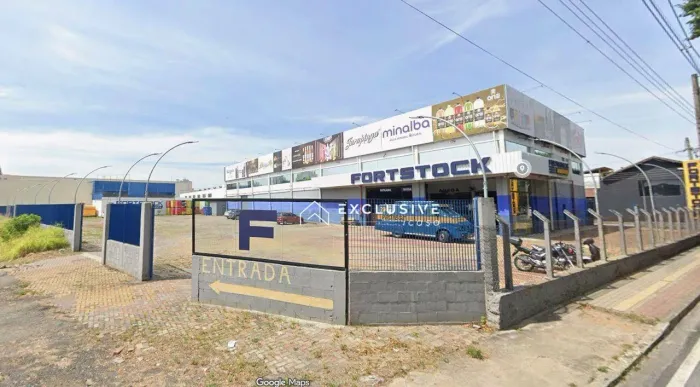 Galpão, 1200 m² - Centro - Taubaté/SP