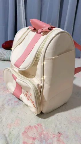 VENDE-SE MOCHILA INFANTIL/PARA BEBÊS IMPERMEÁVEL FEMININA COM ALÇAS REGULÁVEIS - NOVA!
