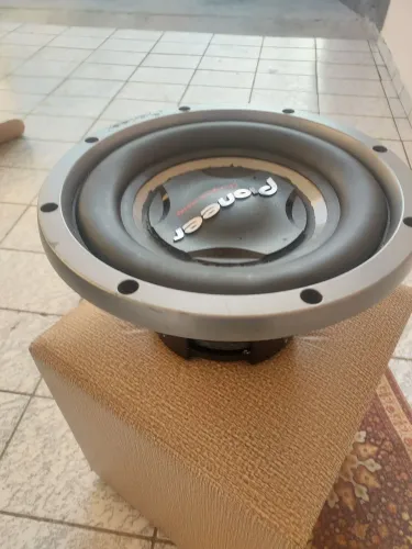 Som e equipamentos automotivos