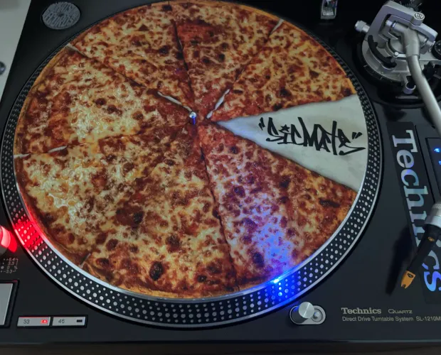 Feltro importado DJ Toca Discos