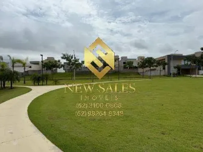Lote em condominio- 349m², plano- Jardins Capri