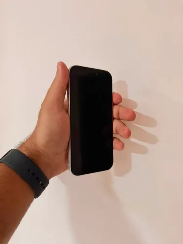 iPhone 16 128gb na garantia 