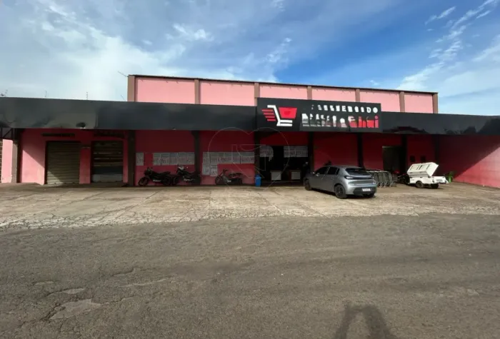 Barracão comercial para locação no Bairro Leonor na Zona Oeste de Londrina