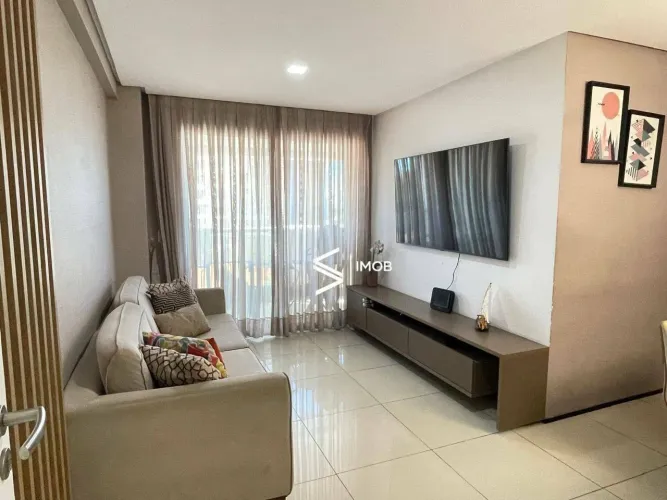 Apartamento Alto Padrão no Guararapes, 72m2, 2 suítes (1 com closet), 3 banheiros, 2 vagas