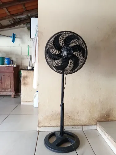 VENTILADOR, TIPO COLUNA 127V