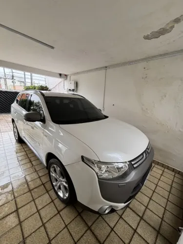 Mitsubishi Outlander 3.0/ GT 3.0 V6 Aut. 2014