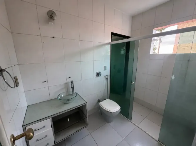 Excelente casa alto padrão para locação e venda no bairro Lagoa - Macaé