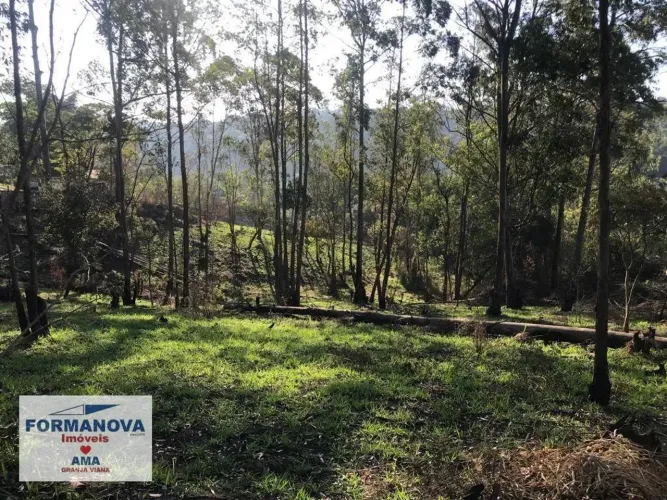 Área a venda para parceria e permuta na Granja Viana.