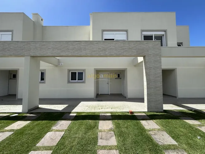 Casa em Condomínio à venda em Xangri-Lá - Condomínio Pateo Marbella - Pronto para morar RE