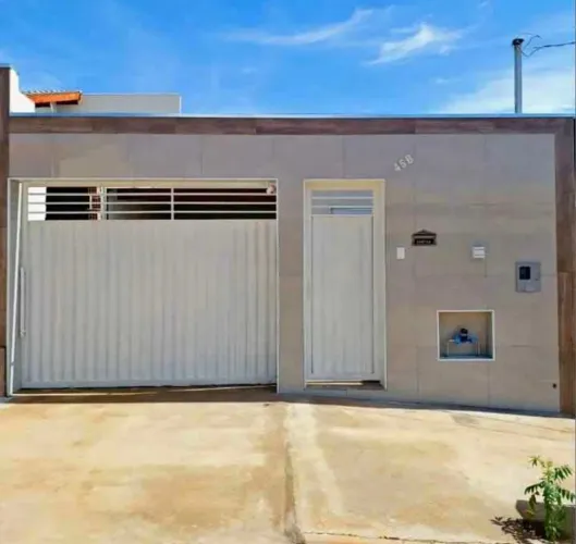 CK Casa com oportunidade de entrada facilitada.