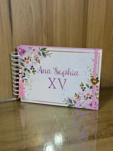 Caderno personalizado com nome e tema de sua preferência