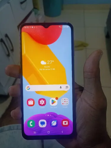 Samsung M13 funcionando perfeitamente (128GB)