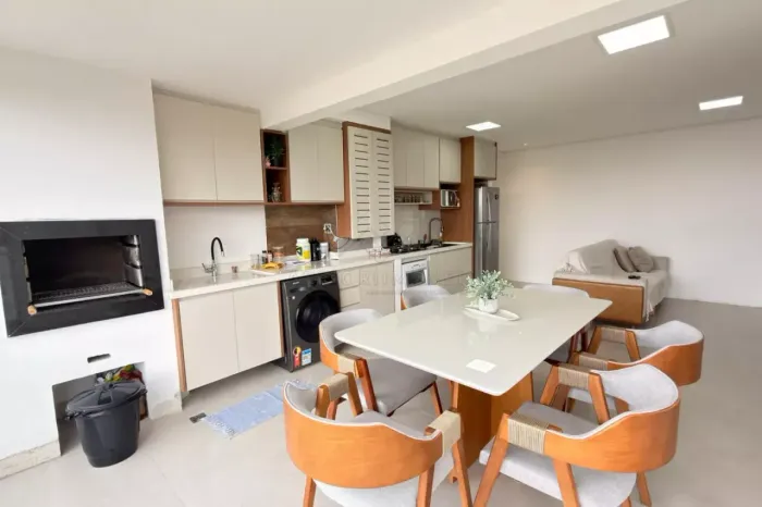 Apartamento mobiliado com 02 dormitórios para venda ou locação, 67 m² no Jardim São Caetan