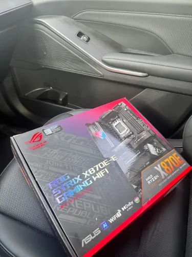 ROG STRIX X870E-E