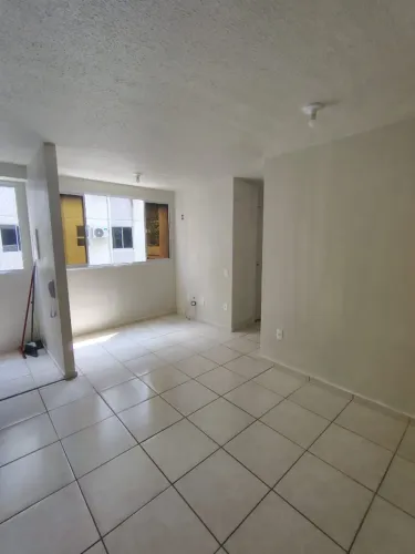 Alugo Apartamento de 2 dormitórios no Conquista Marinas