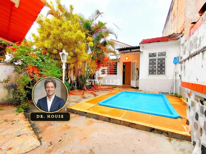 Casa de Vila Linear com Quintal e Vaga em Lins de Vasconcelos! M19K