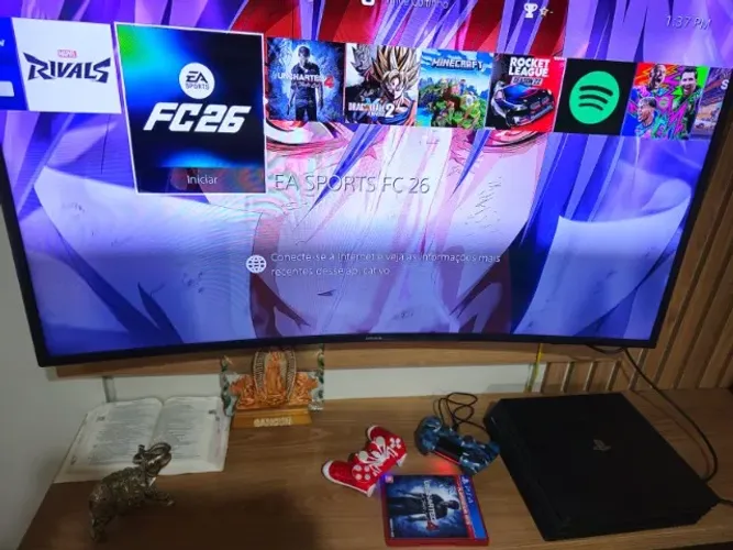 Ps4 PRO 4K Lotado de Jogos - Aceito cartão 