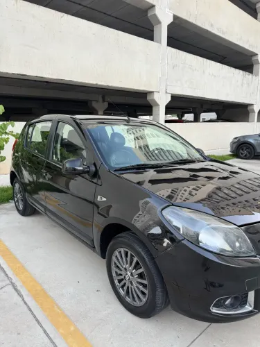 Renault Sandero Privilège Hi-flex 1.6 16V 5P AUT 2012