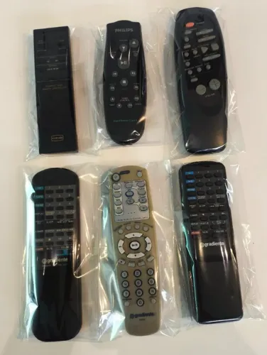 Controle remoto diversas marcas Gradiente/Philips /Sharp (VALOR DA UNIDADE) a partir R$100
