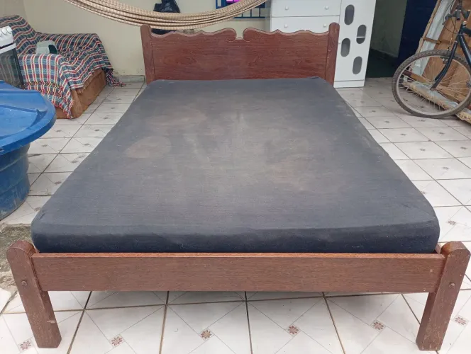 Cama com colchão